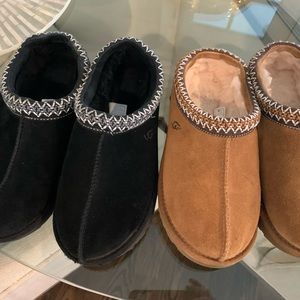 Black Ugg Tasman Size 7. Worn once.